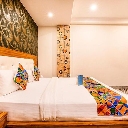 Fabhotel Shoba Estate Delhi Airport Ню Делхи Екстериор снимка