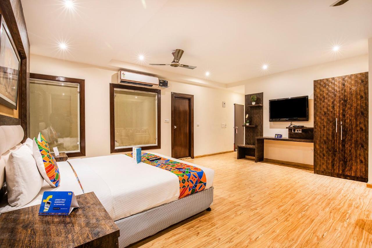 Fabhotel Shoba Estate Delhi Airport Ню Делхи Екстериор снимка